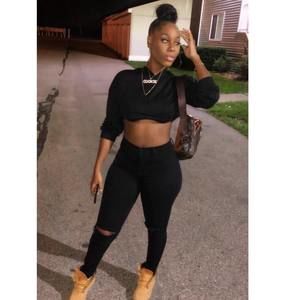 Meet your Posher, Cornisha